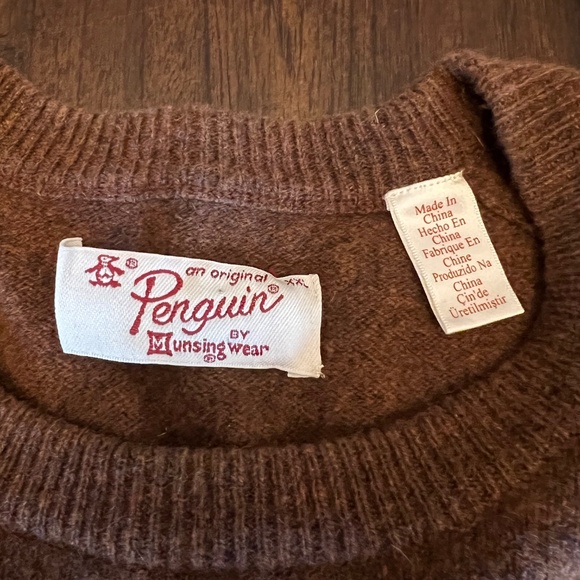 Original Penguin by Munsingwear 100% Lambswool V-neck Brown Sweater, Size XXL - Picture 3 of 10